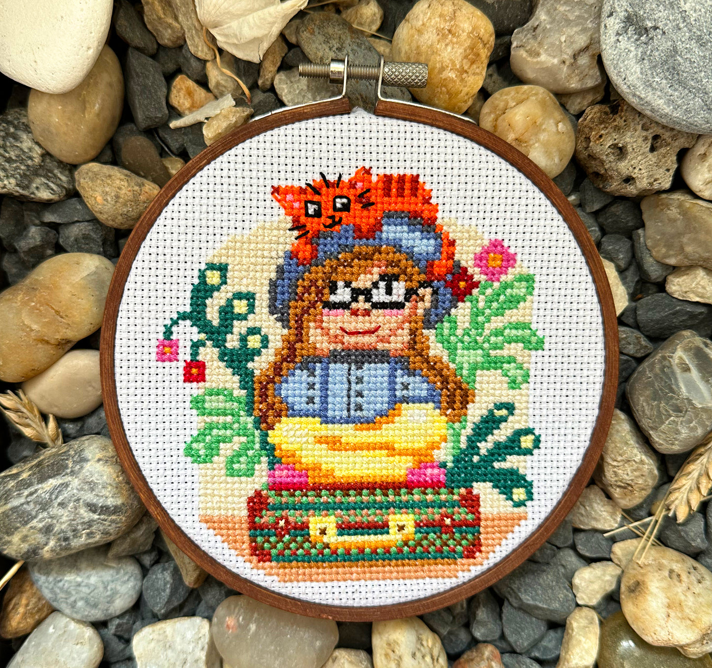 Traveller girl PDF cross stitch pattern