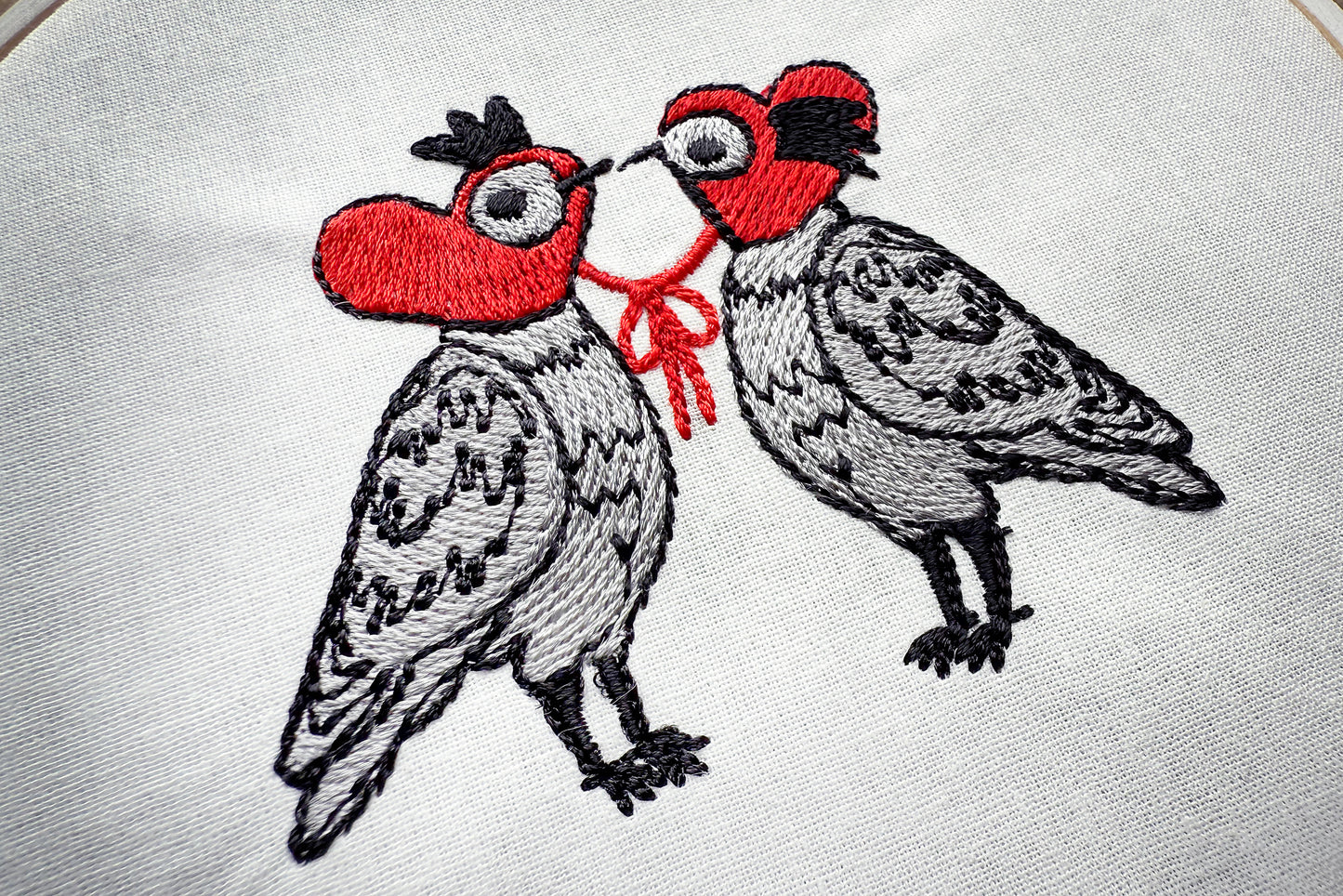 Romantic dove embroidery pattern for Valentine’s Day projects