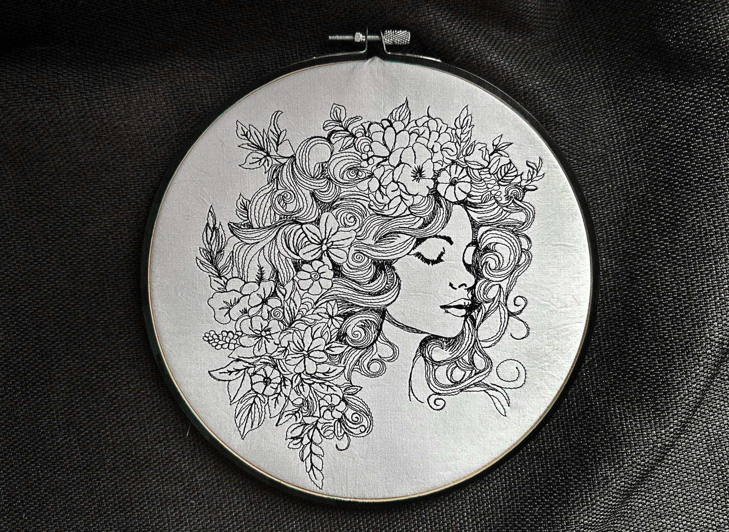 Lady face in flowers machine embroidery digital design