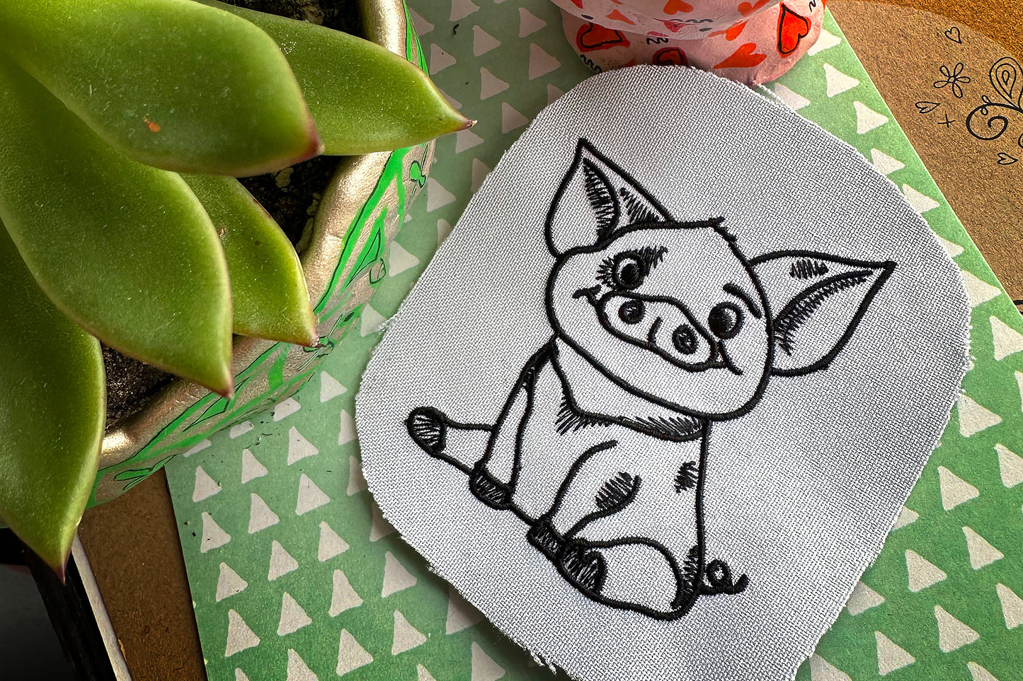 Happy mini pig machine embroidery design