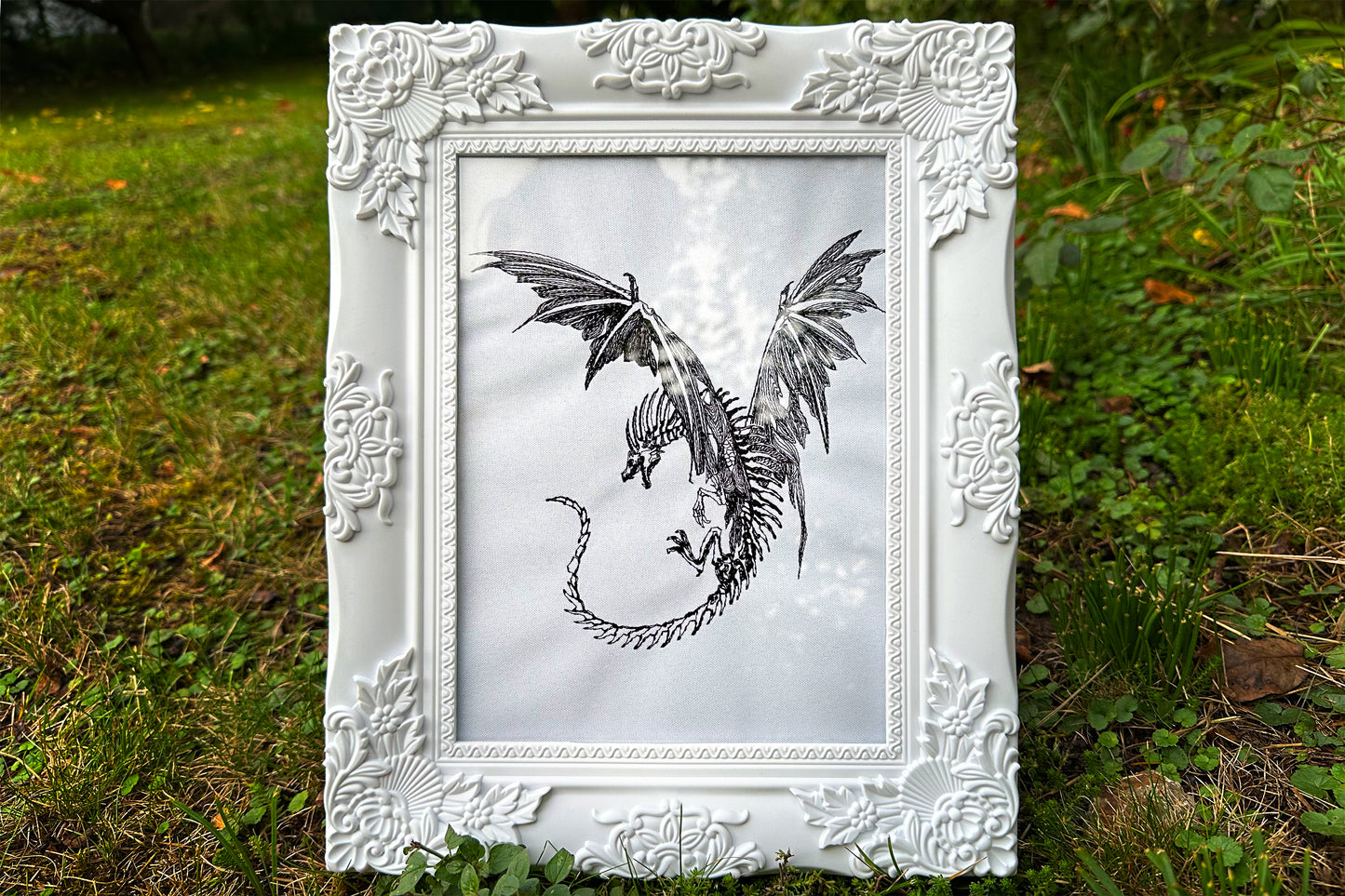 Gothic dragon machine embroidery design