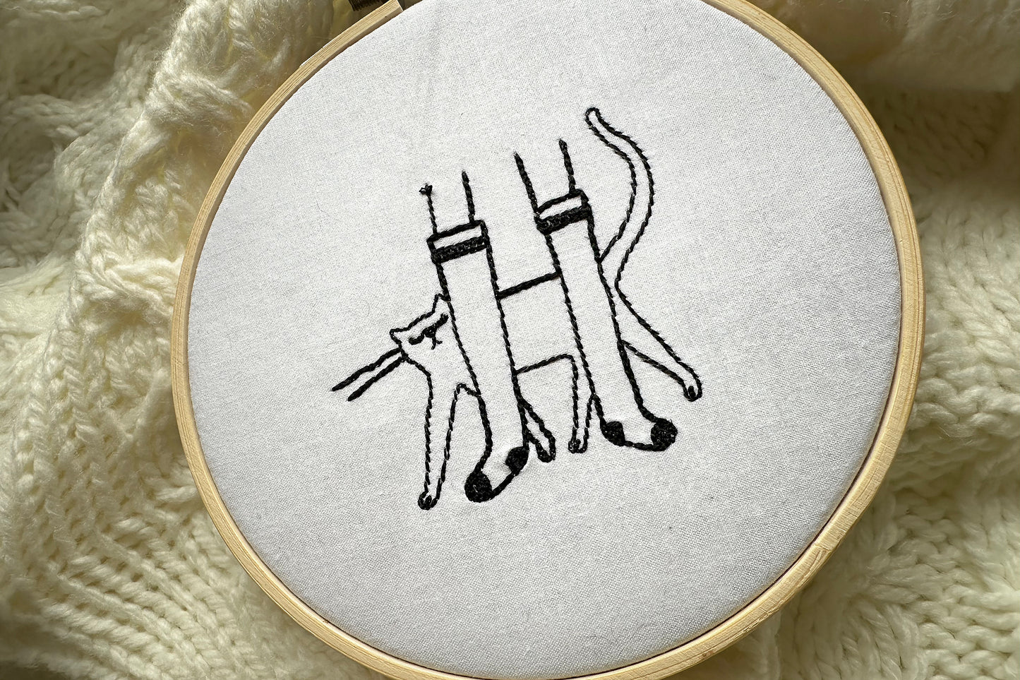 Sweet cat machine embroidery design