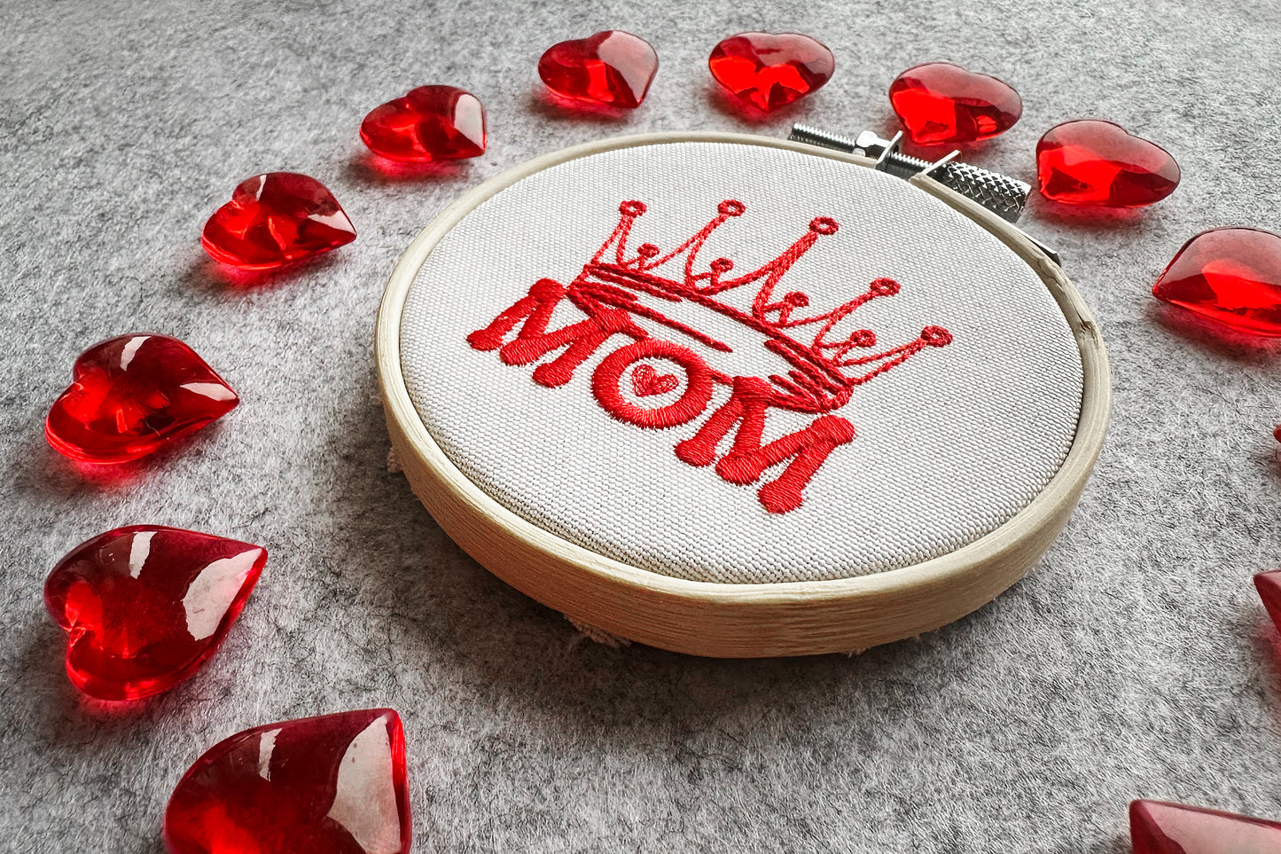 Queen MOM sign machine embroidery