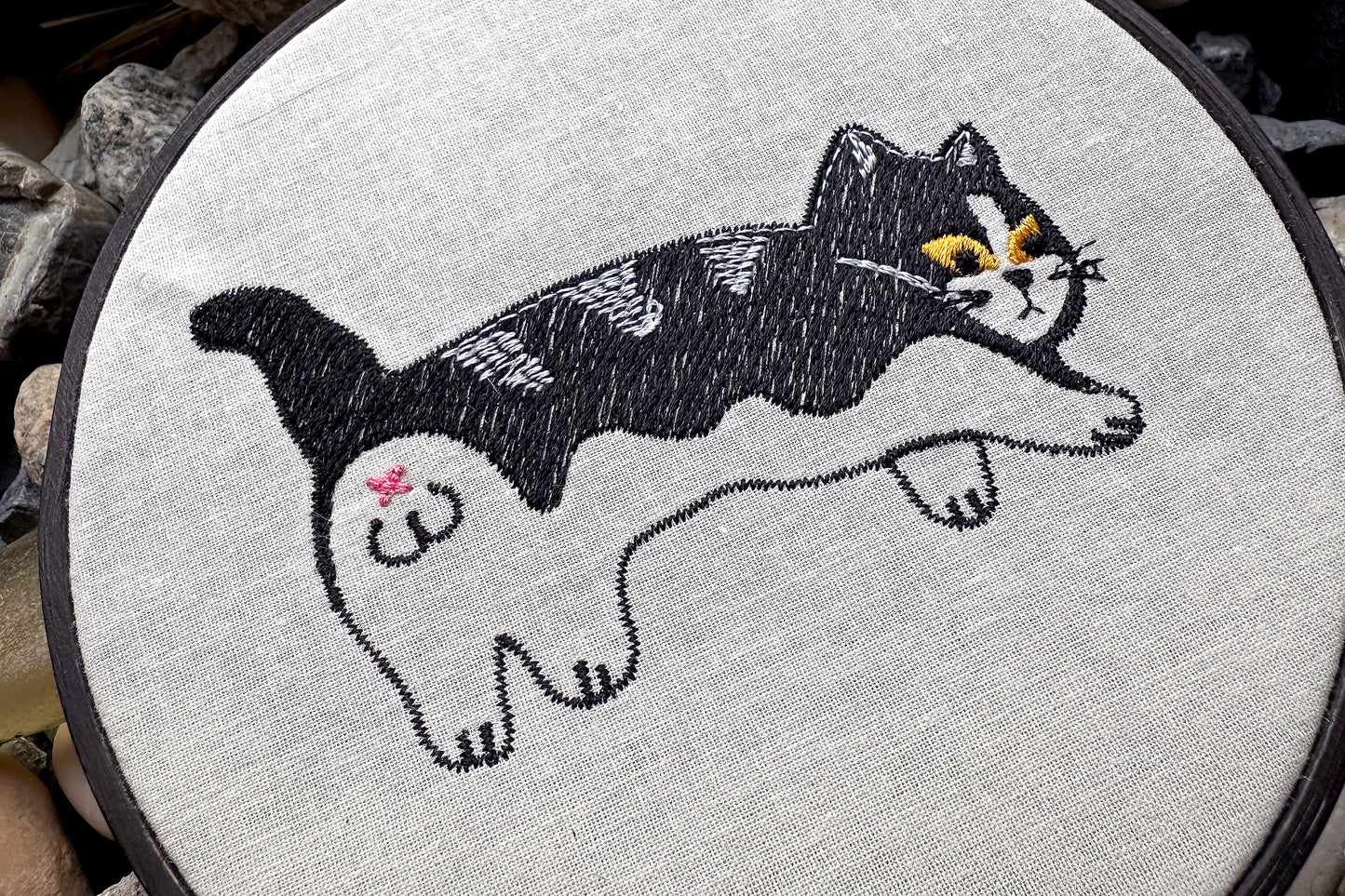 Fat cat machine embroidery design