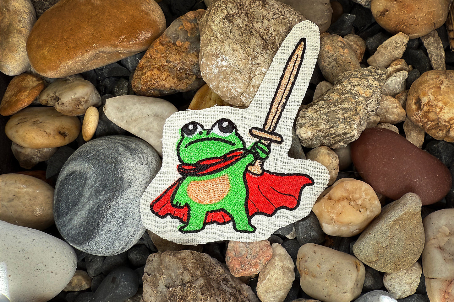 Brave frog machine embroidery with red cape and sword