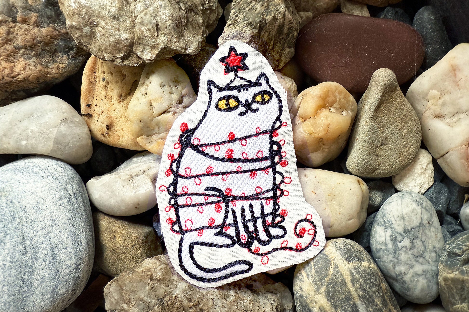 Beginner-friendly holiday cat embroidery pattern bundle