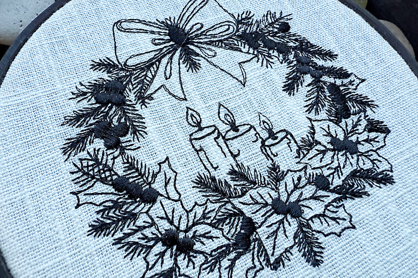 Christmas Candle Embroidery Design – Holiday Wreath with Bow, Holly and Berries