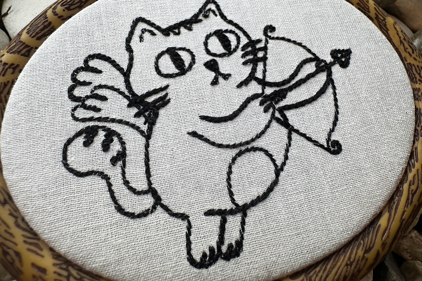 Cupid cat machine embroidery design