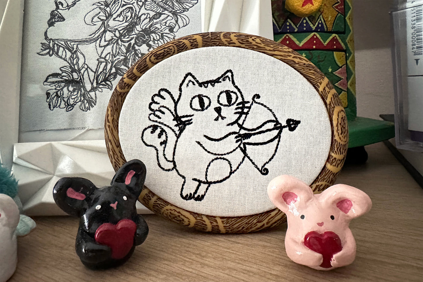 Cupid cat machine embroidery design